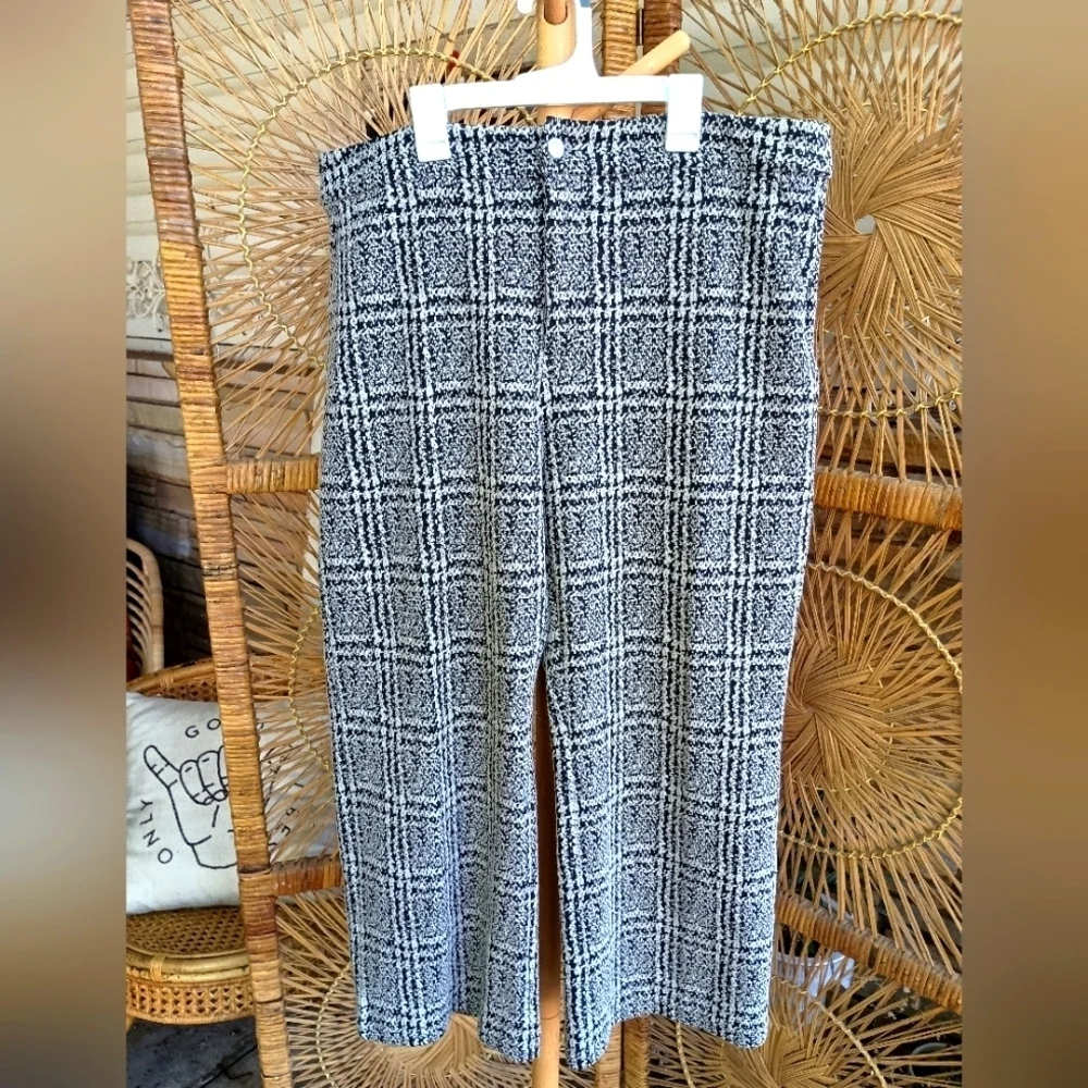Michael Kors Black and White Plaid Wide Legged Pants_XL